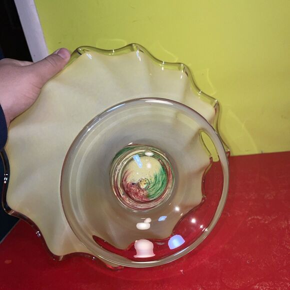 Vintage Hand Blown Art Glass Crystal Pedestal Scalloped Centerpiece Bowl Yellow - Picture 4 of 5